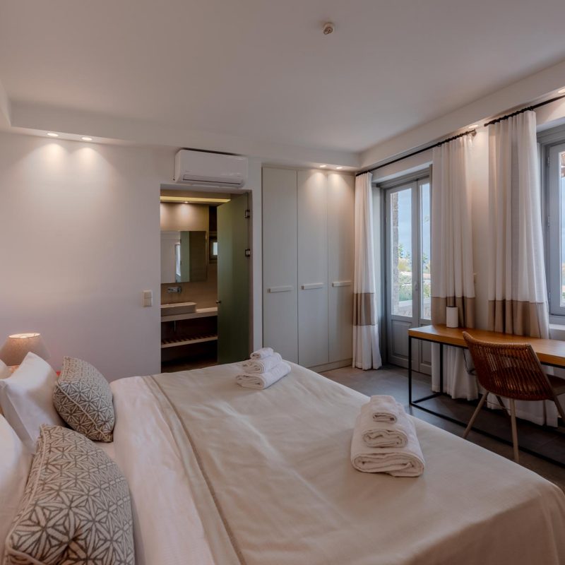 Sampatiki Suites 10